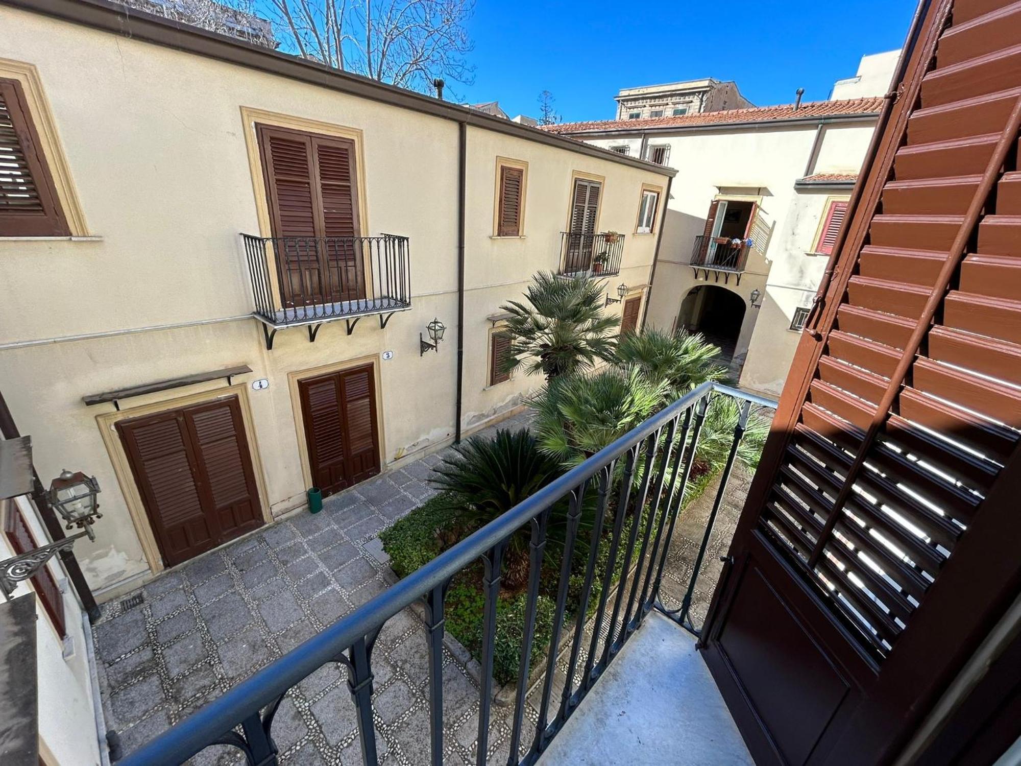 Corte Dei Re Di Palermo Apartment Exterior photo